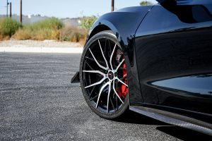MC20 GLOSS BLACK MACHINED FACE