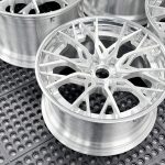 DC20 BRUSHED ALUMINUM POLISHED LIP HIDDEN HARDWARE DC20 BRUSHED ALUMINUM POLISHED LIP HIDDEN HARDWARE