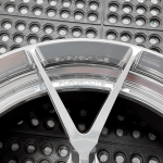 TINTED-CHROME TINTED-CHROME