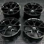 MC5 GLOSS BLACK MC5 GLOSS BLACK