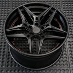 RS8-SATIN-BLACK-CENTER AND LIP -RED-HARDWARE RS8-SATIN-BLACK-CENTER AND LIP -RED-HARDWARE